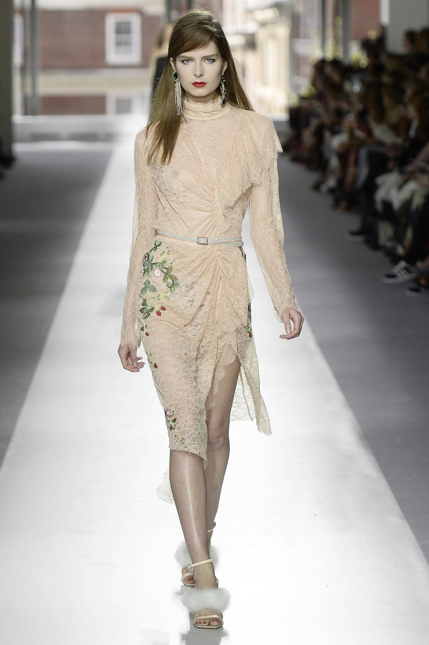 London Fashion Week Primavera/Estate 2016 Topshop Unique