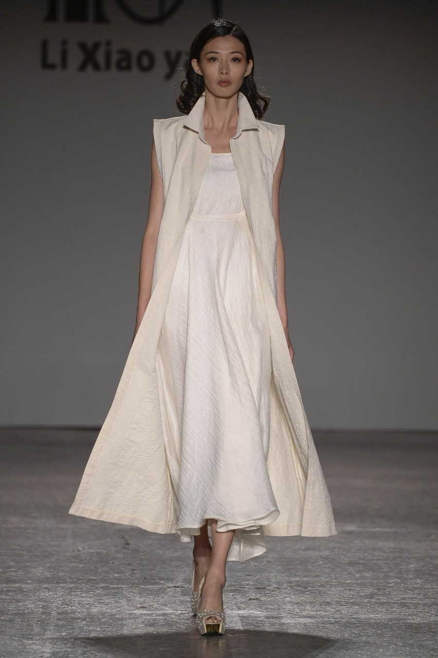 Milano Moda Donna Primavera/Estate 2016 Xiaoyan Li