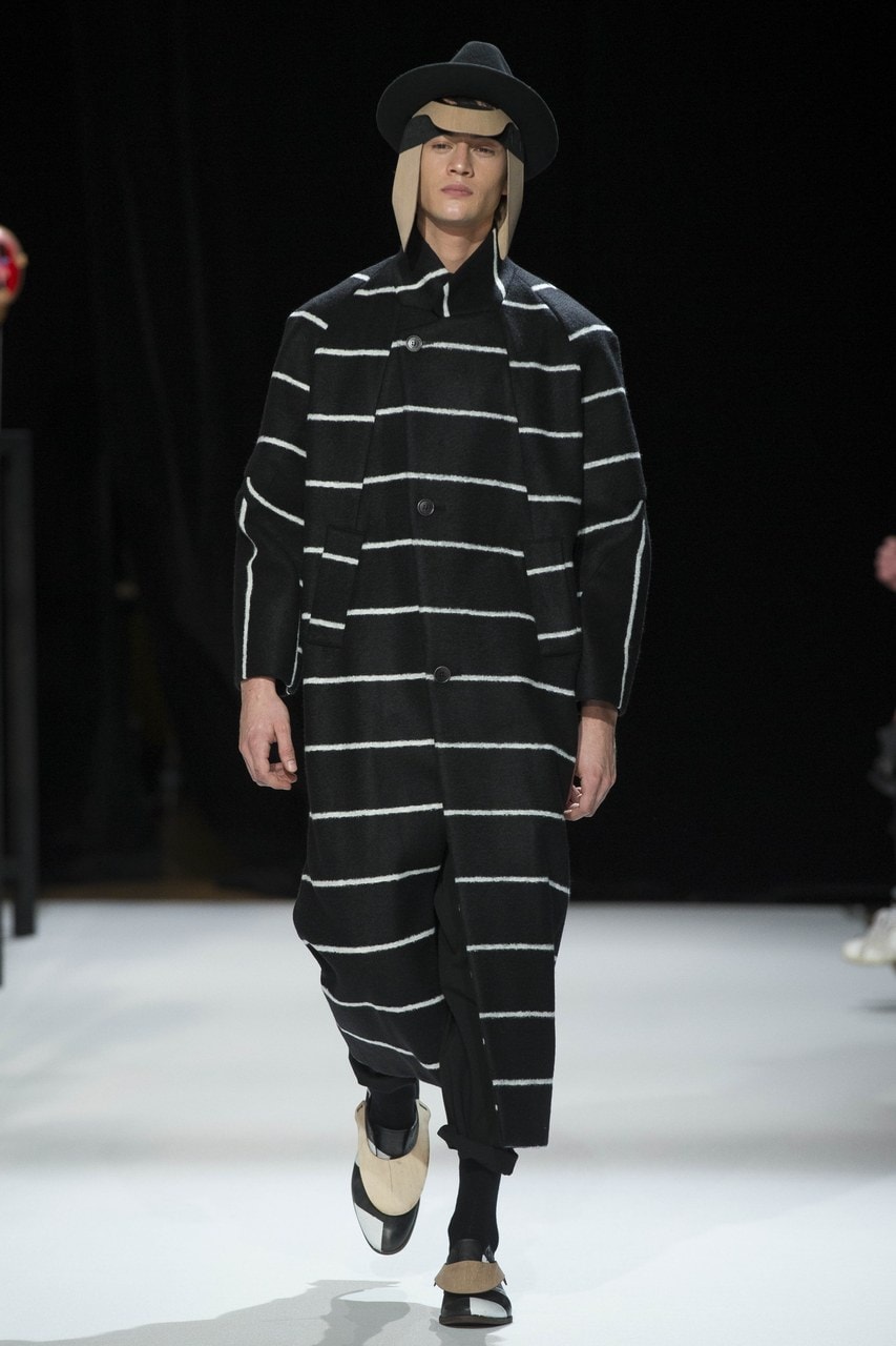Paris Fashion Week Autunno/Inverno 2016/17 Henrik Vibskov