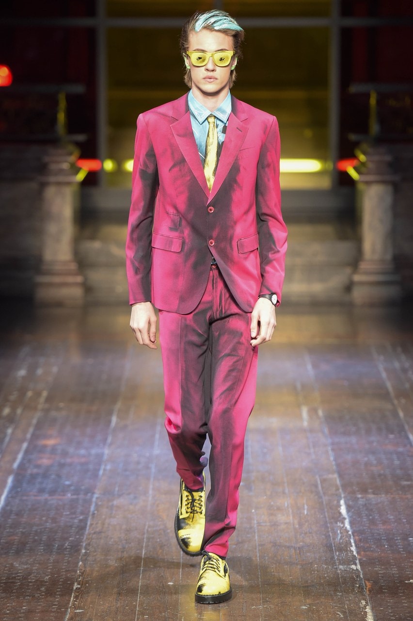 London Collections Men's Autunno/Inverno 2016/17 Moschino
