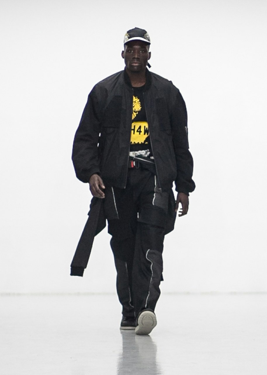 London Collections Men's Autunno/Inverno 2016/17 Liam Hodges