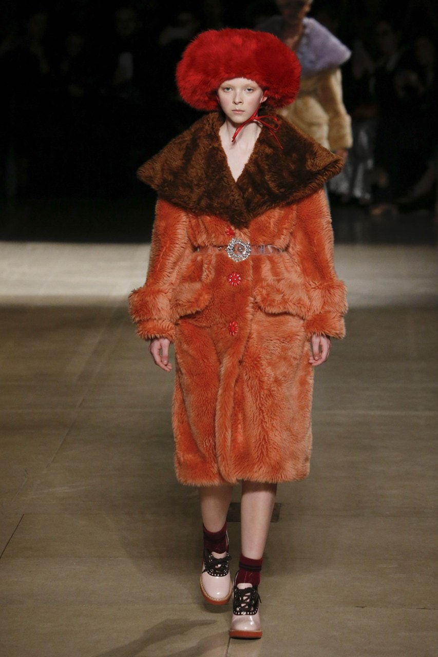 Paris Fashion Week Autunno/Inverno 2017/18 Miu Miu