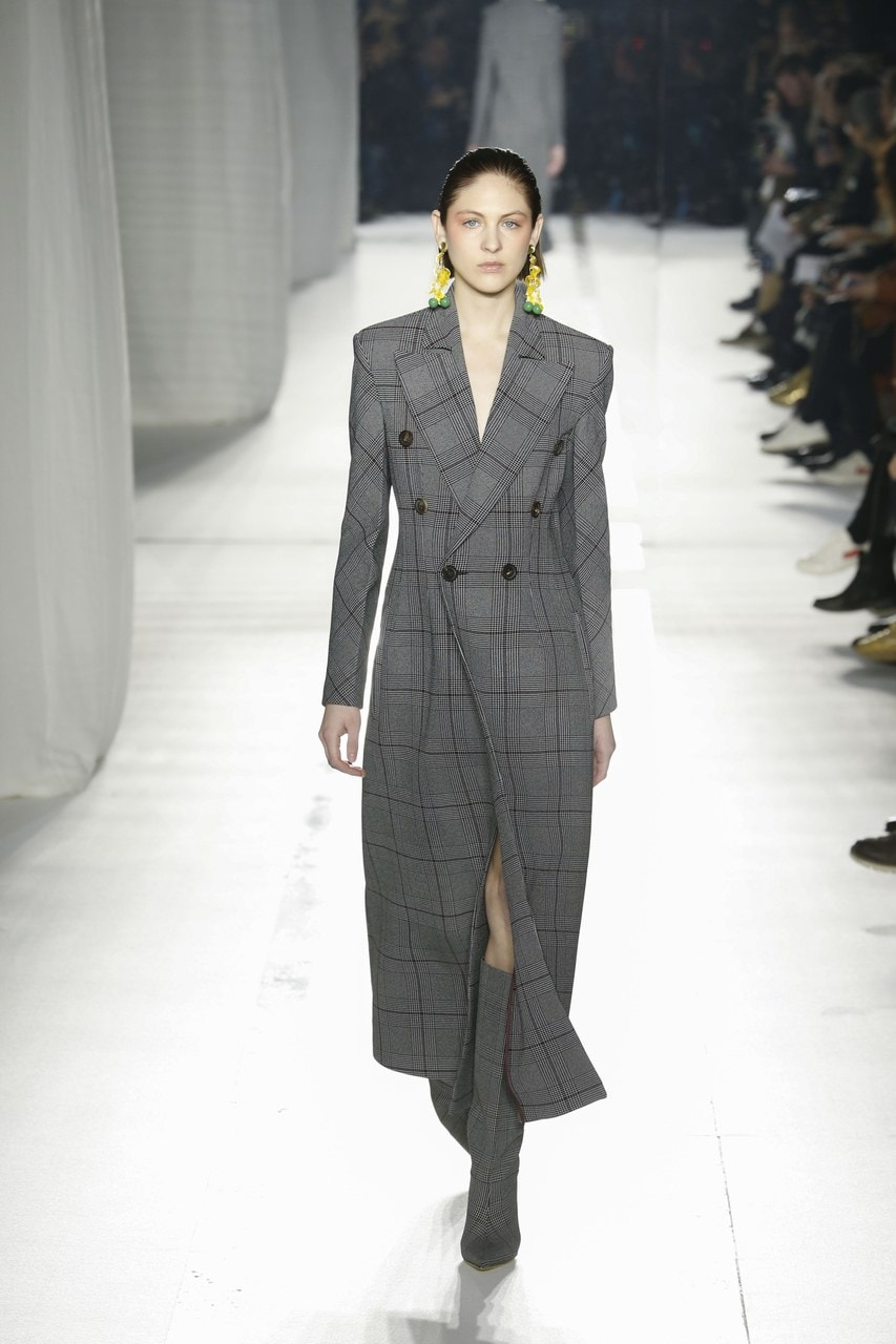 Milano Moda Donna Autunno/Inverno 2017/18 Mila Schön