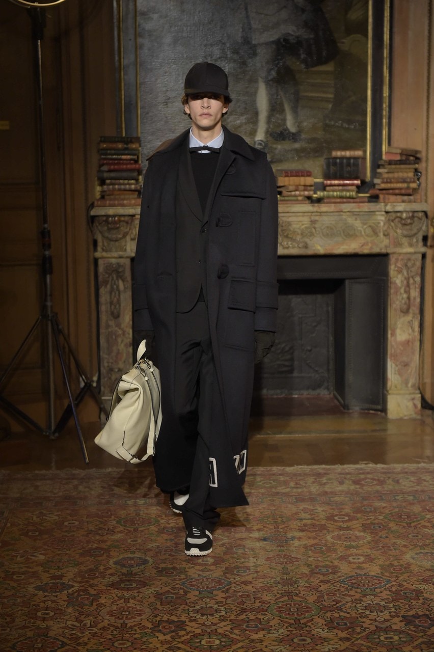 Paris Fashion Week Autunno/Inverno 2017/18 Valentino