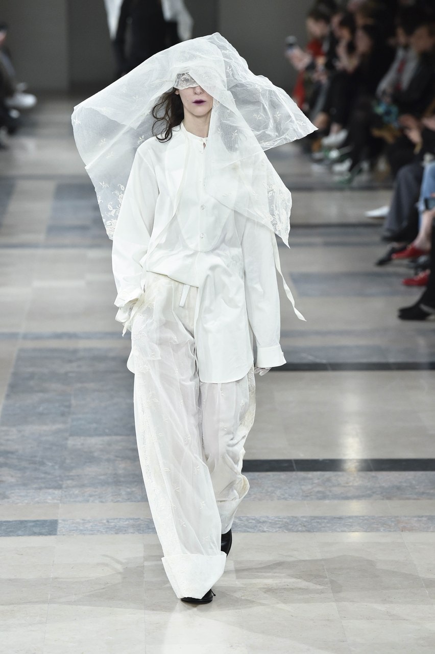 Paris Fashion Week Autunno/Inverno 2017/18 Ann Demeulemeester