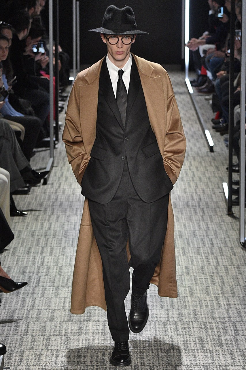 Paris Fashion Week Autunno/Inverno 2017/18 Cerruti