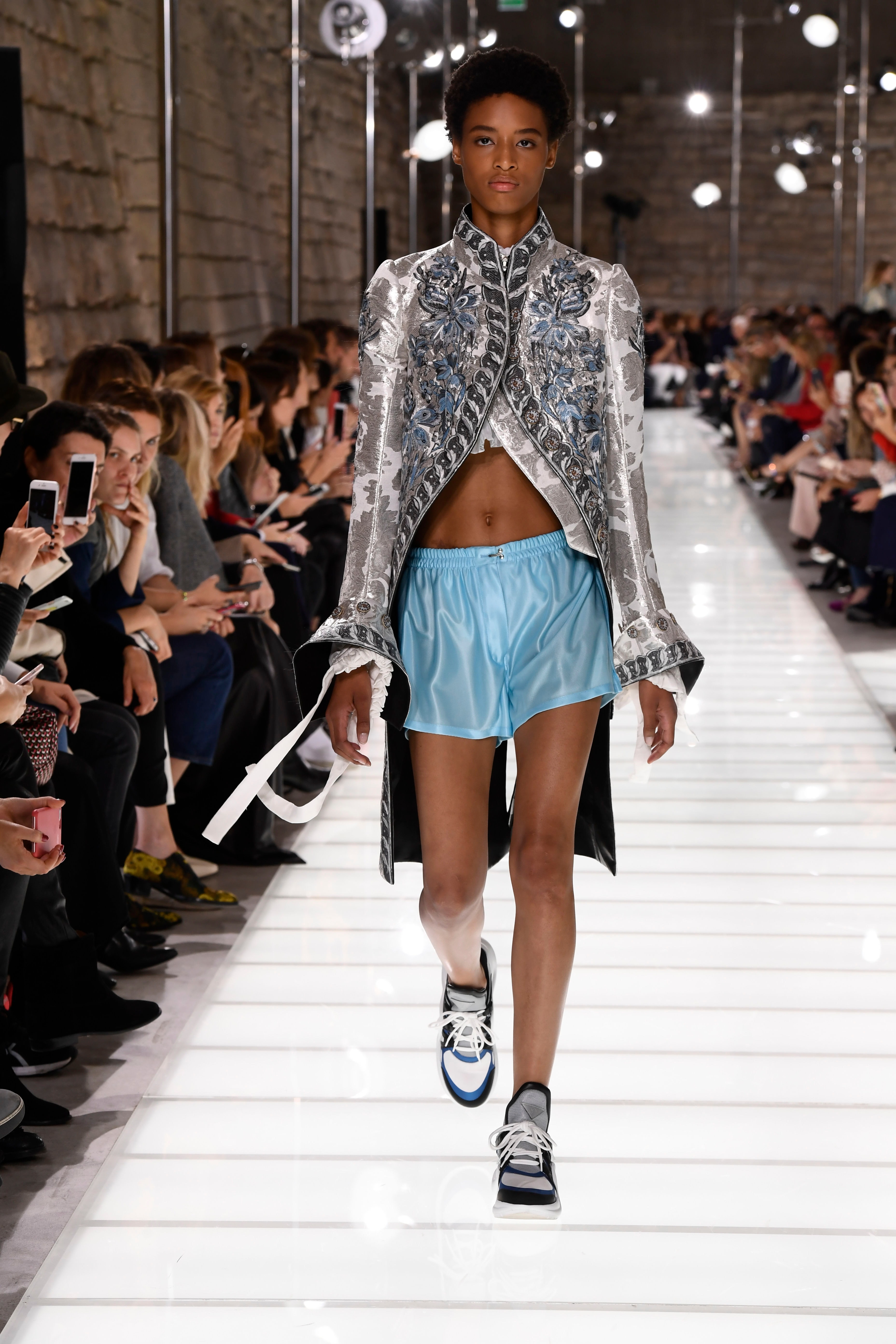 Paris Fashion Week Primavera/Estate 2018 Louis Vuitton 