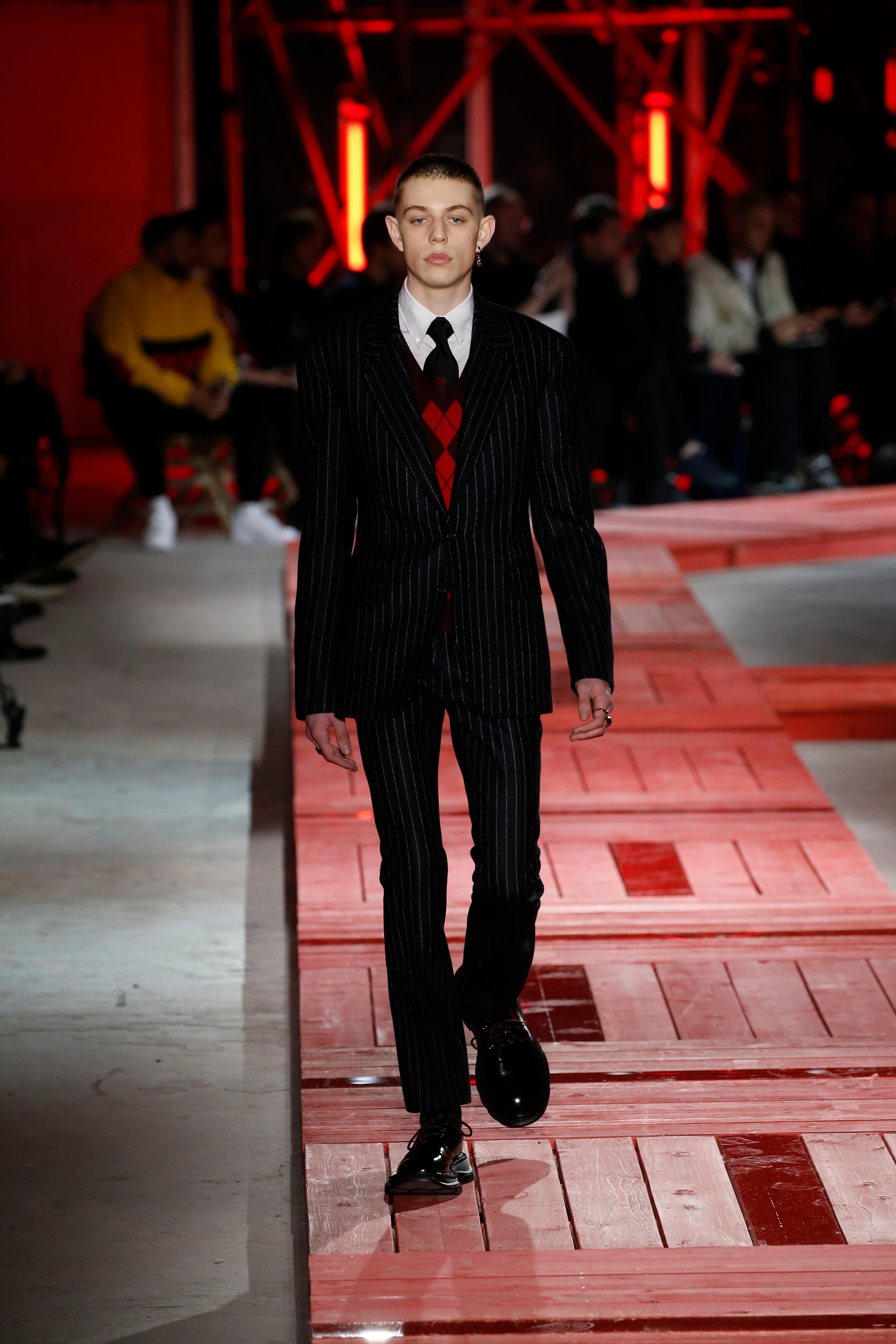 Paris Fashion Week Hommes Autunno/Inverno 2018/19 Alexander McQueen