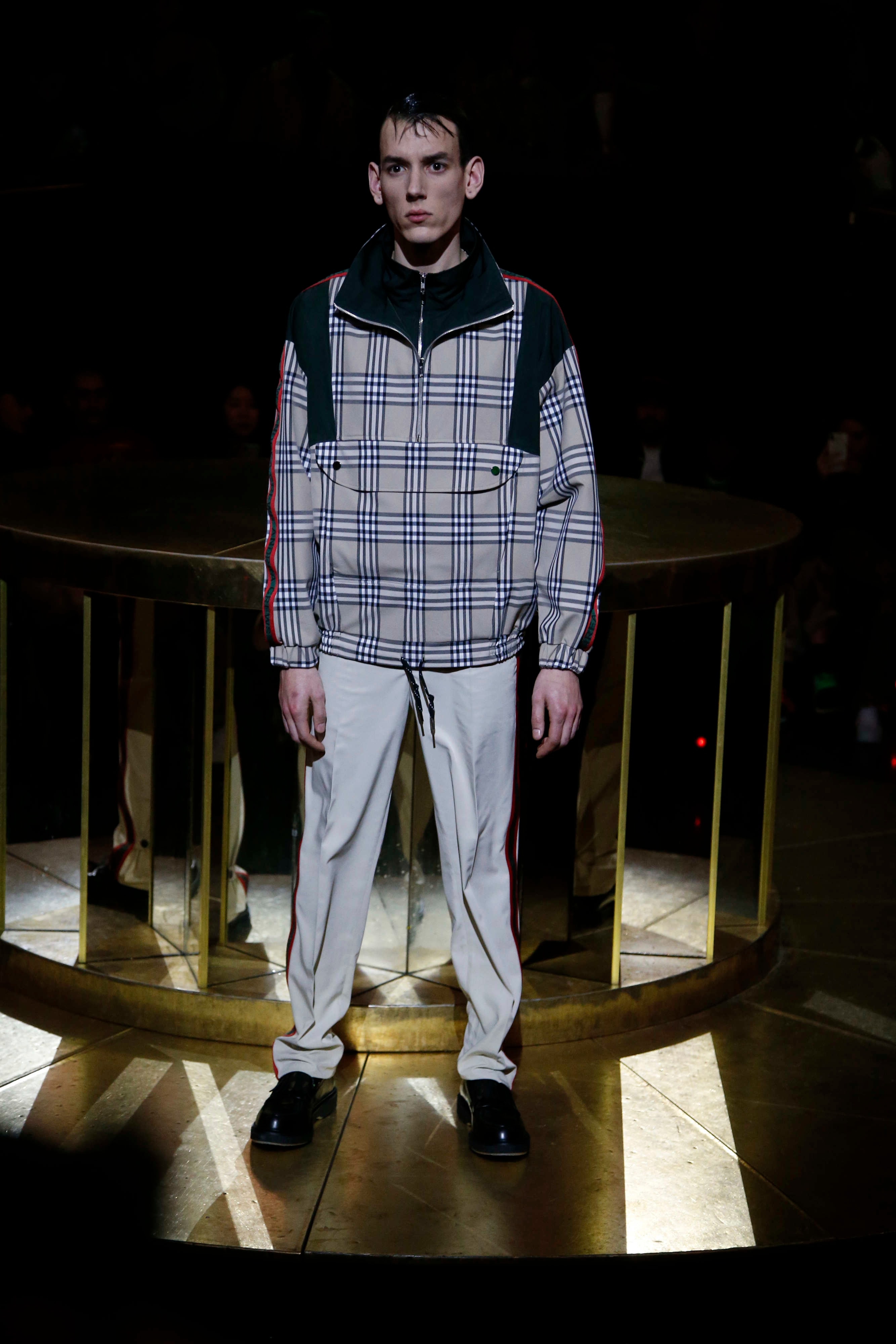 Paris Fashion Week Hommes Autunno/Inverno 2018/19 Andrea Crews