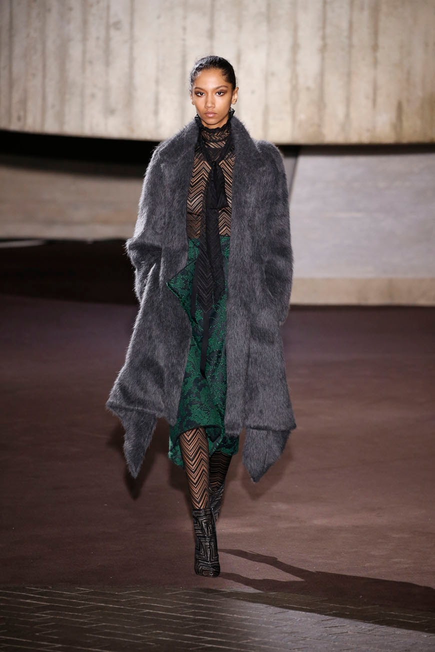London Fashion Week Autunno/Inverno 2018/19 Roland Mouret