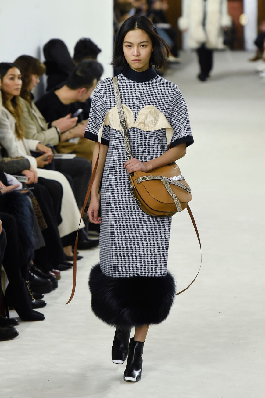 Paris Fashion Week Autunno/Inverno 2018/19 Loewe