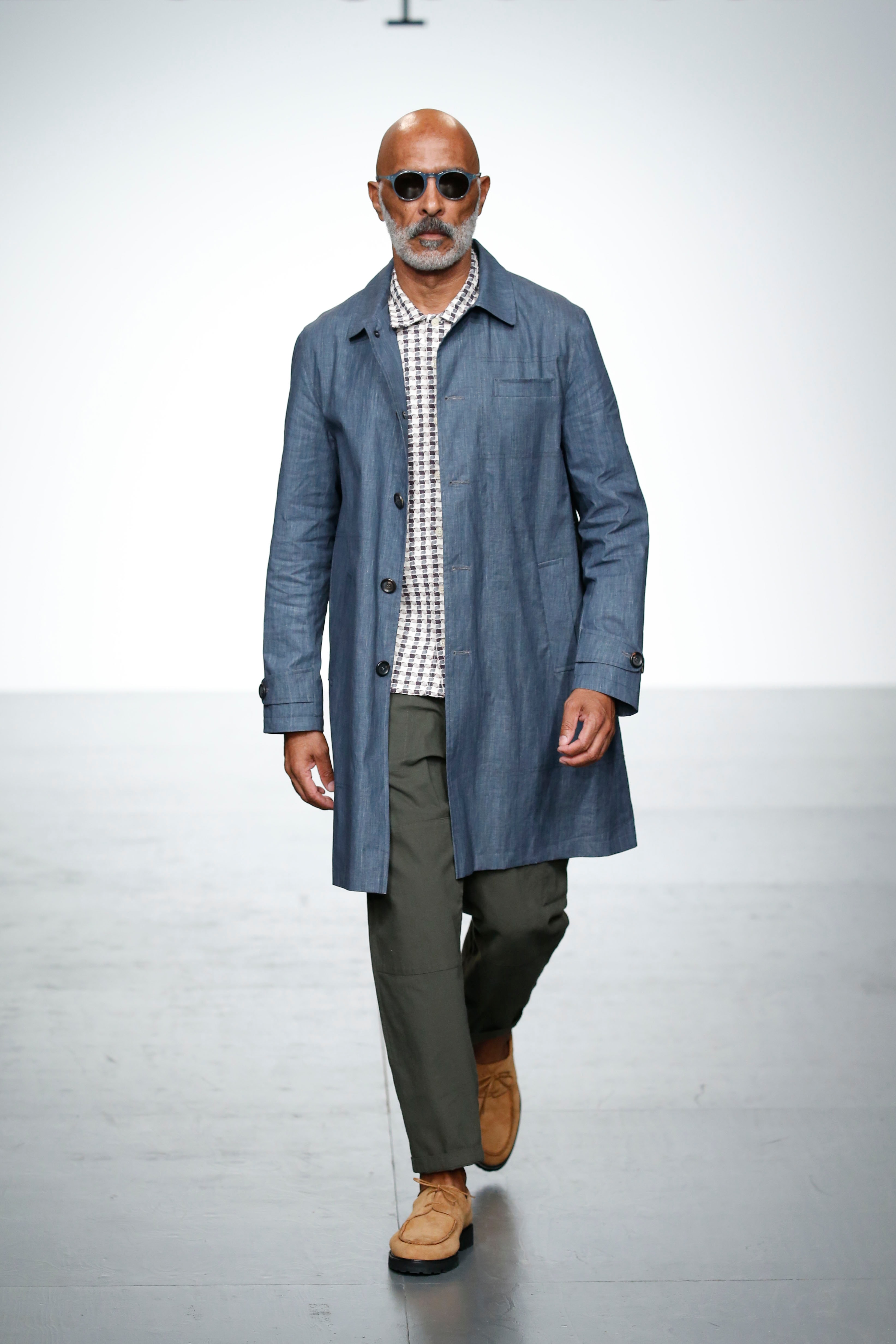 London Collections Men's Primavera/Estate 2018 Oliver Spencer