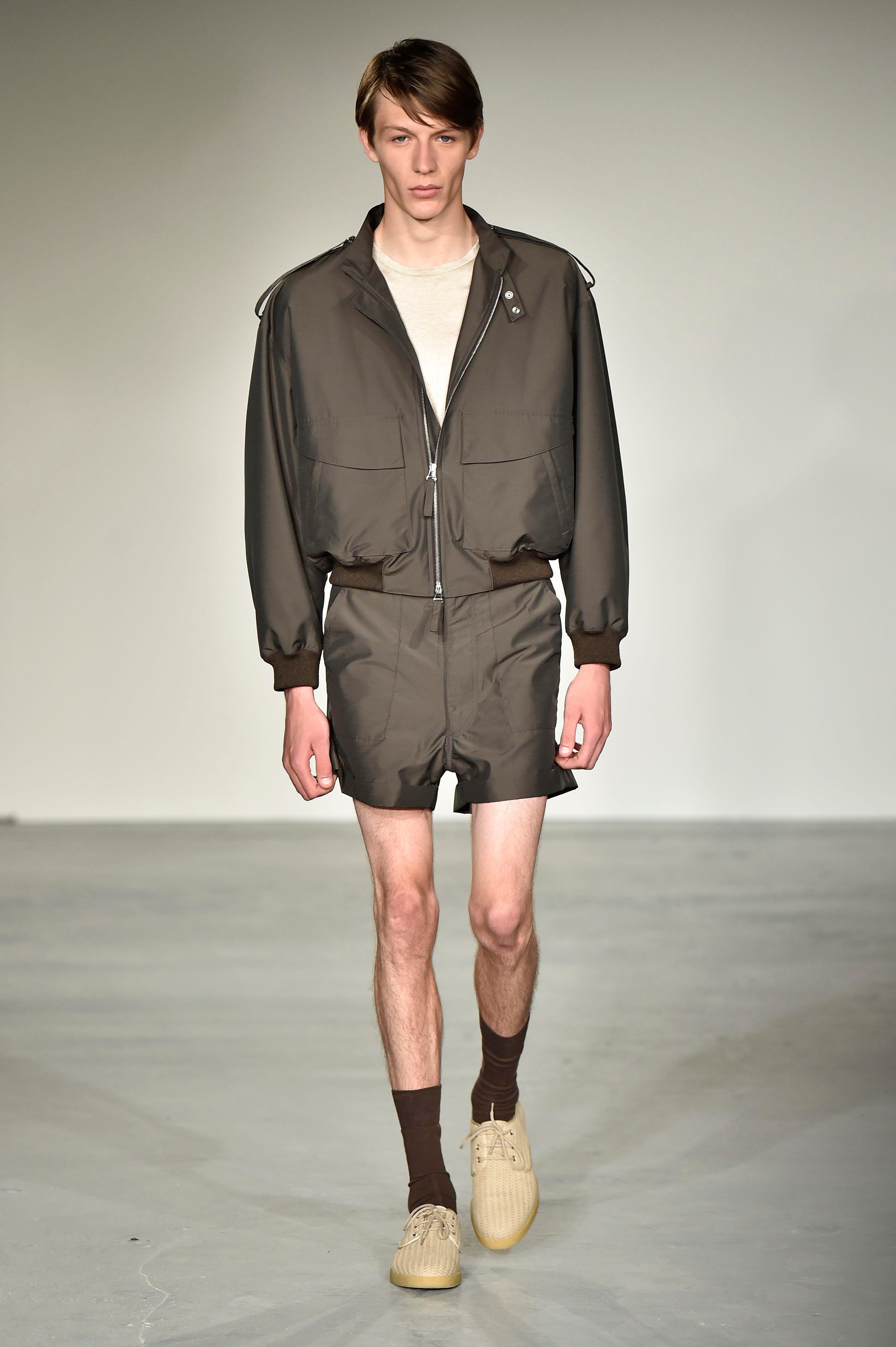 London Collections Men's Primavera/Estate 2018 E. Tautz