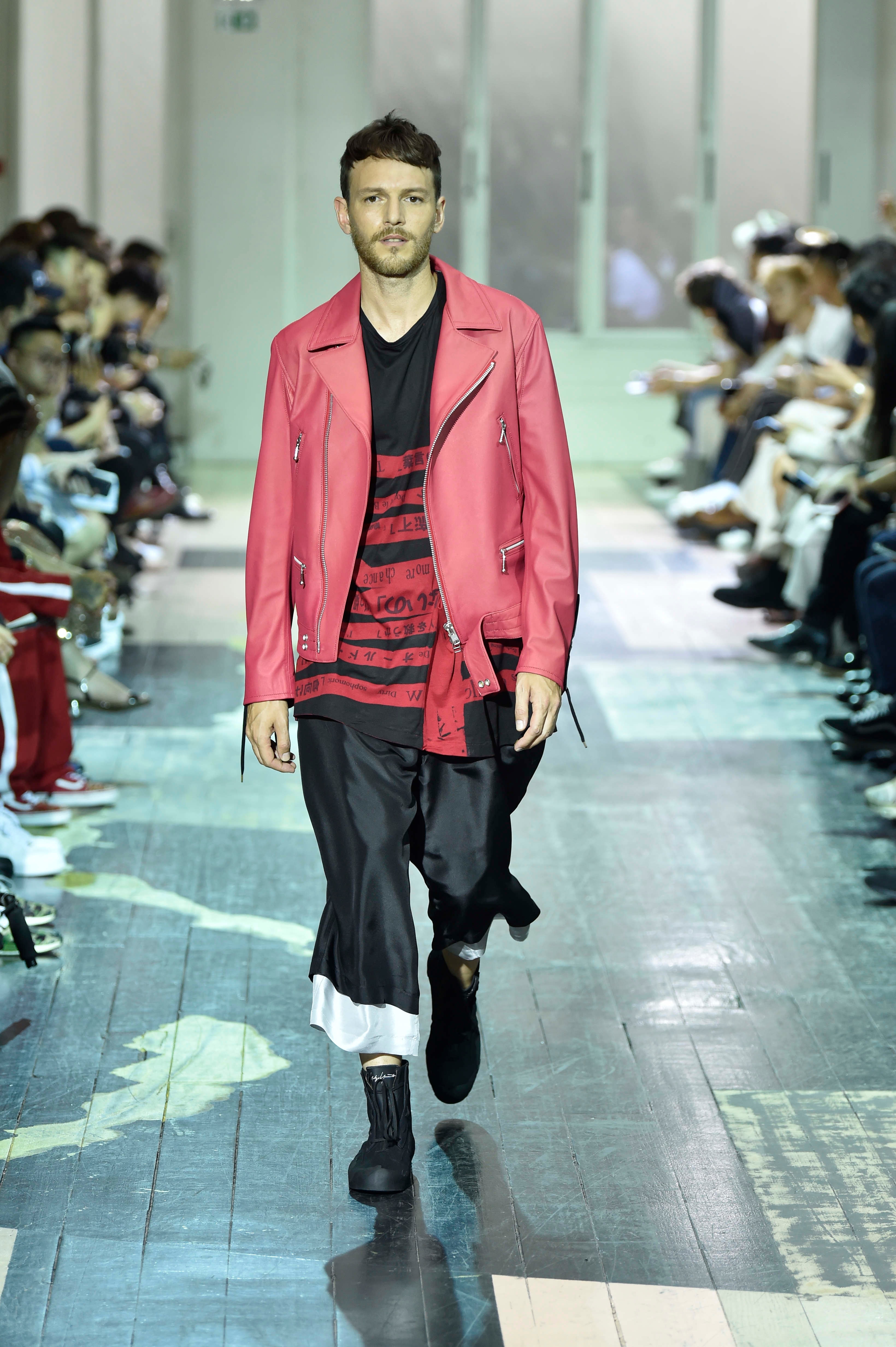 Paris Fashion Week Primavera/Estate 2018 Yohji Yamamoto