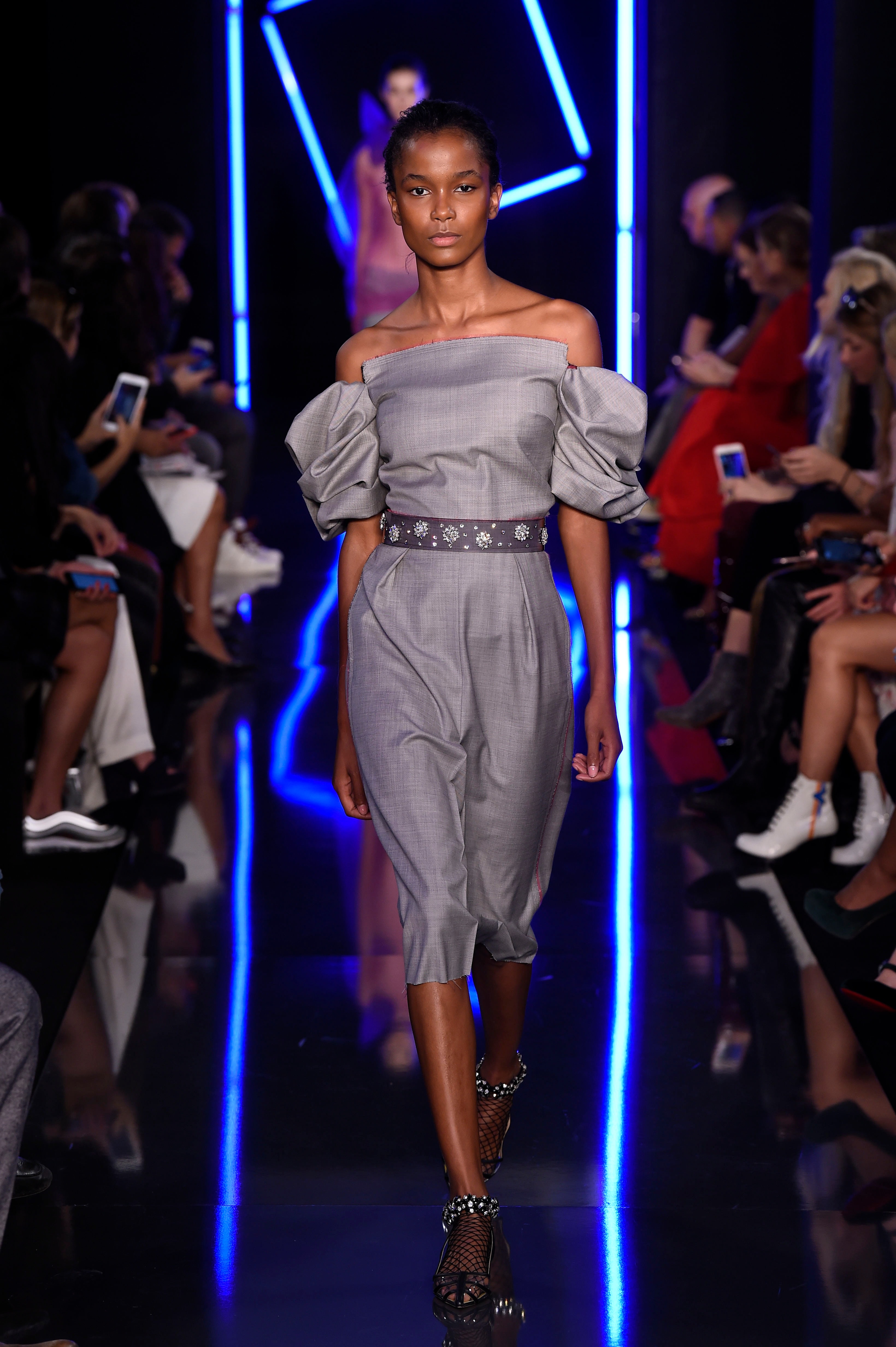 Paris Fashion Week Primavera/Estate 2018 Emanuel Ungaro