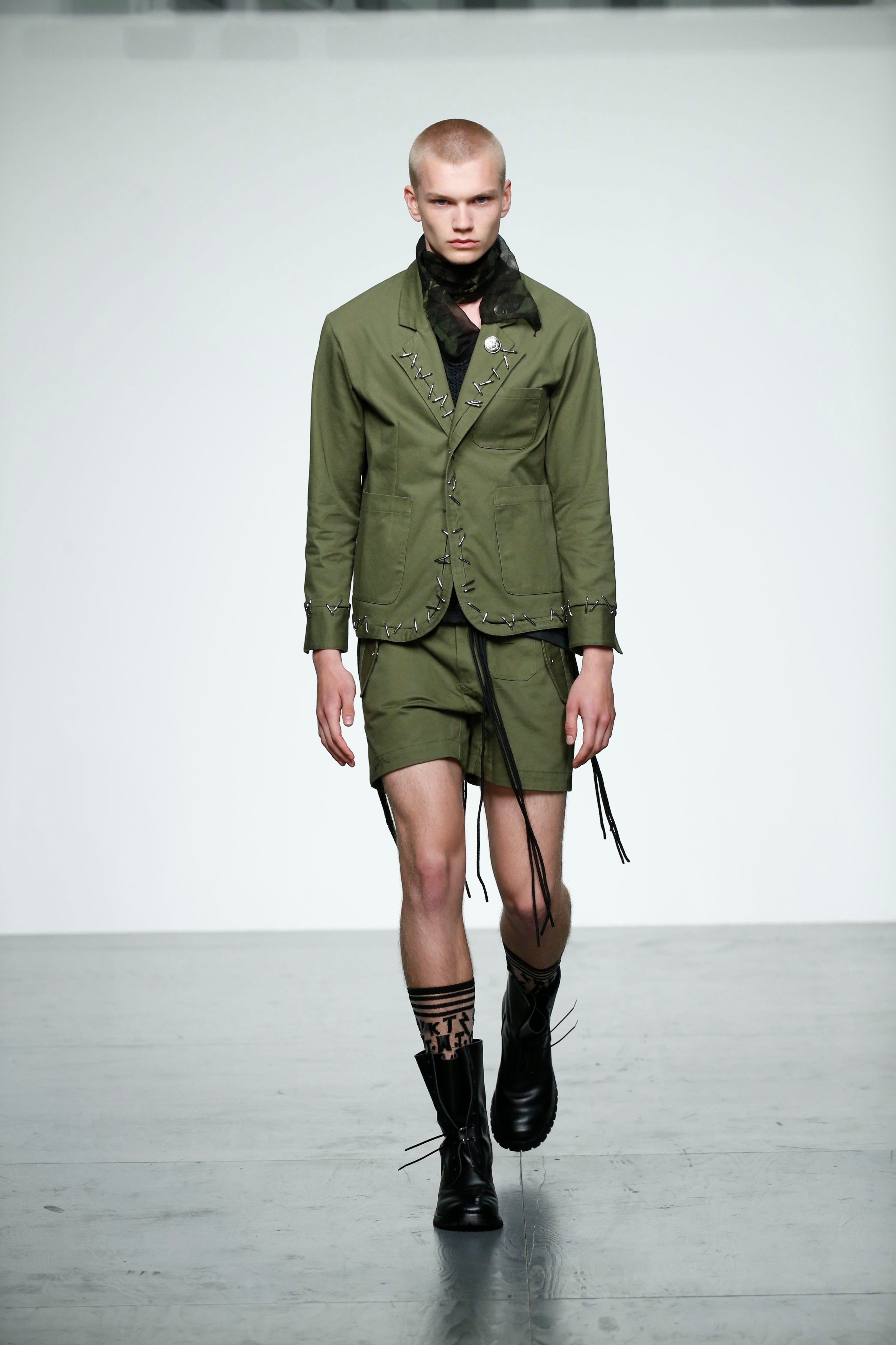 London Collections Men's Primavera/Estate 2018 KTZ