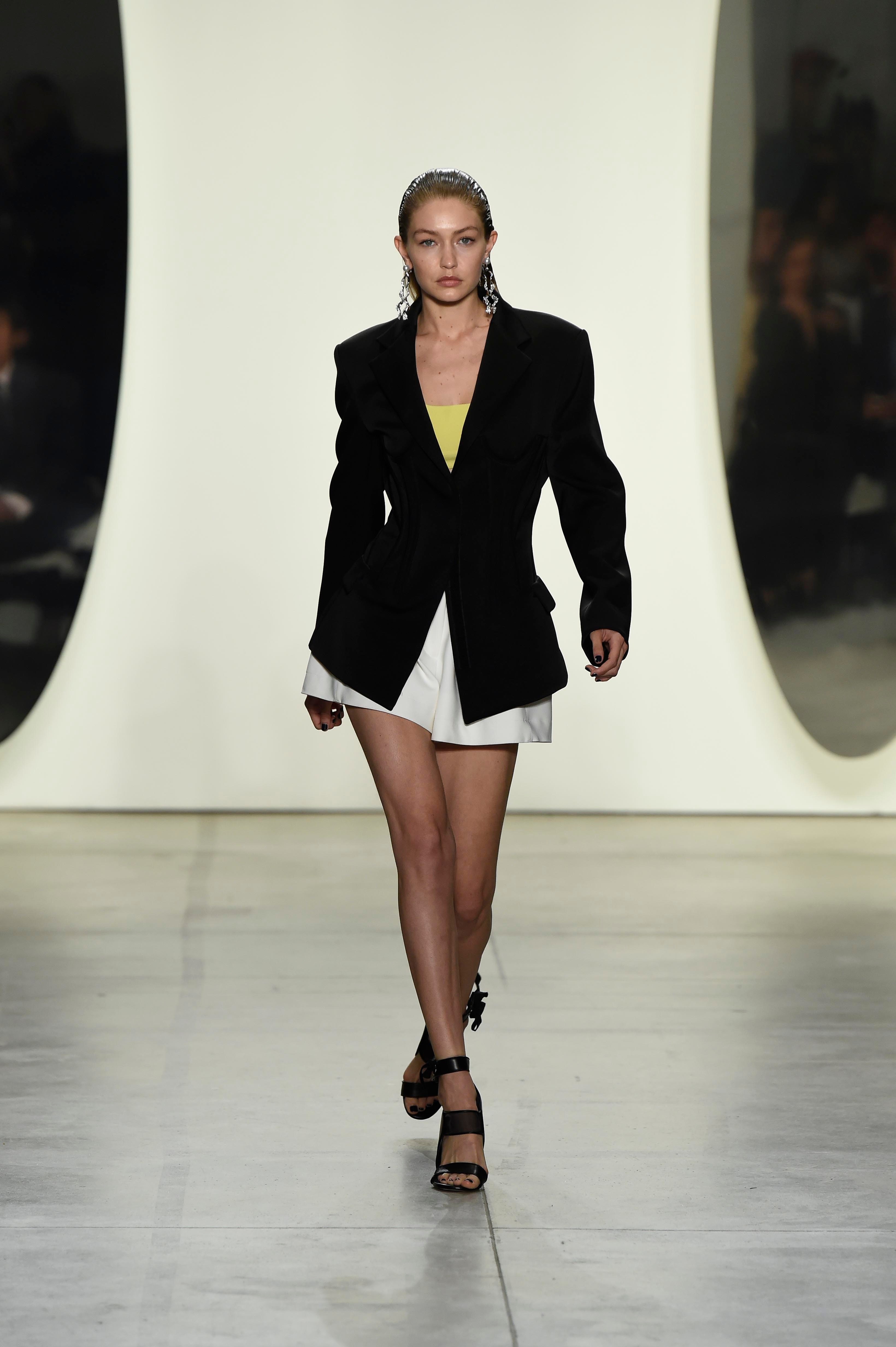 New York Fashion Week Primavera/Estate 2018 Prabal Gurung