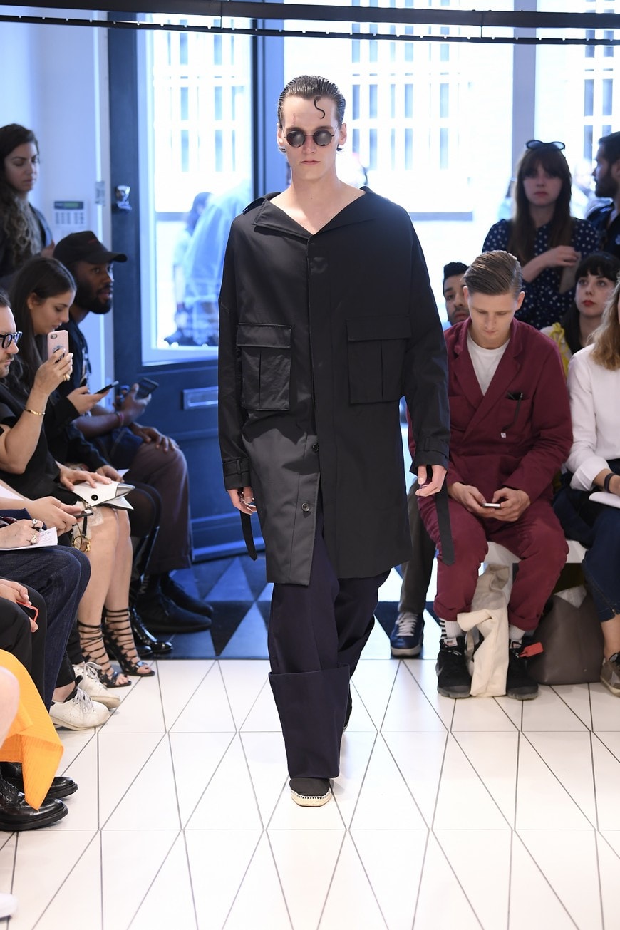 London Collections Men's Primavera/Estate 2019 Hussein Chalayan