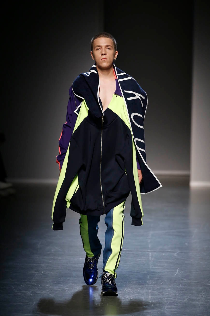 Milano Moda Uomo Primavera/Estate 2019 Besfxxk