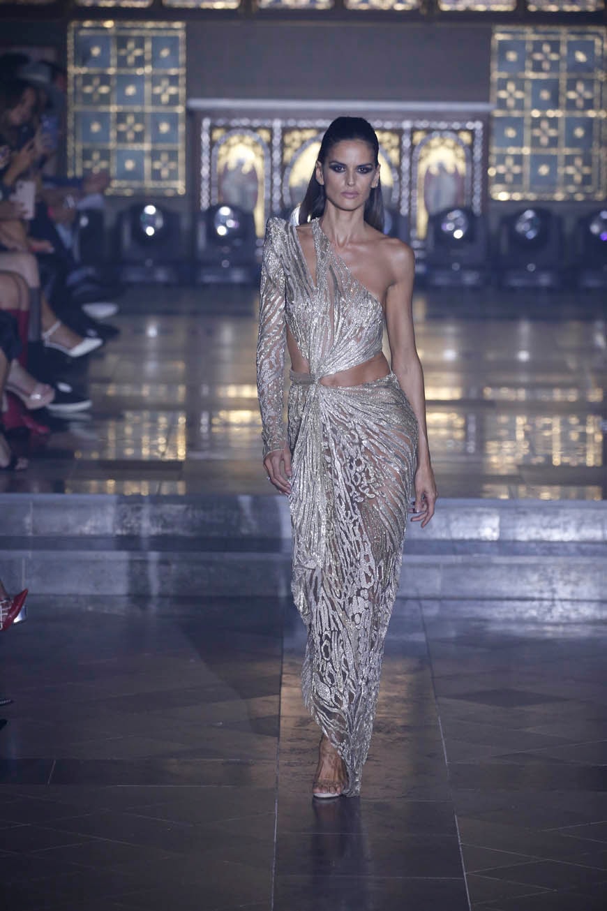 London Fashion Week Primavera/Estate 2019 Julien Macdonald