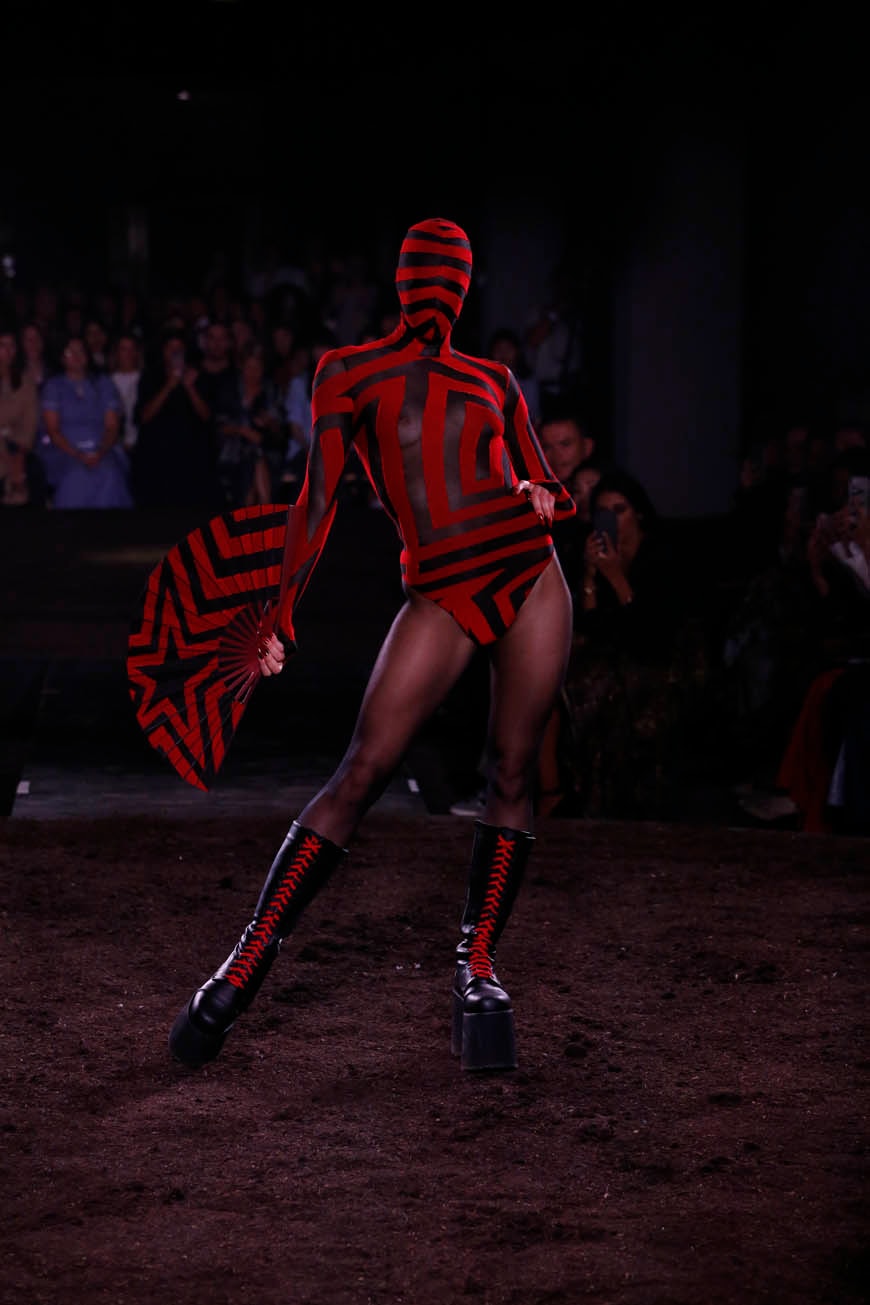 London Fashion Week Primavera/Estate 2019 Gareth Pugh