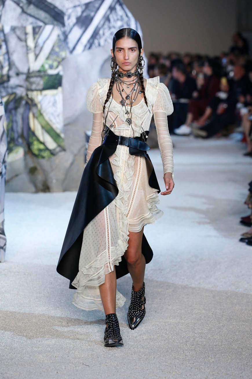 Paris Fashion Week Primavera/Estate 2019 Alexander McQueen