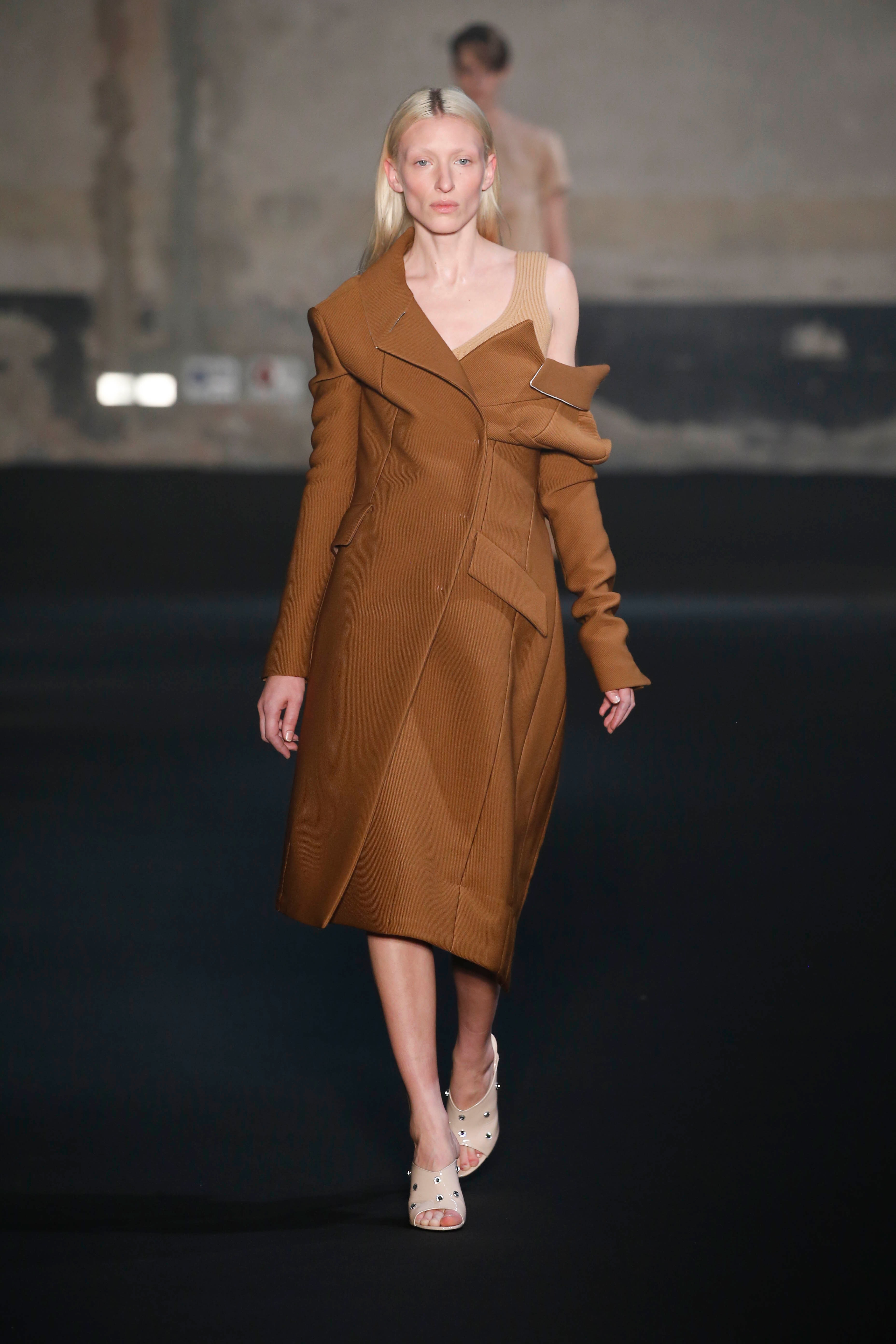 Milano Moda Donna Autunno/Inverno 2019/20 N 21