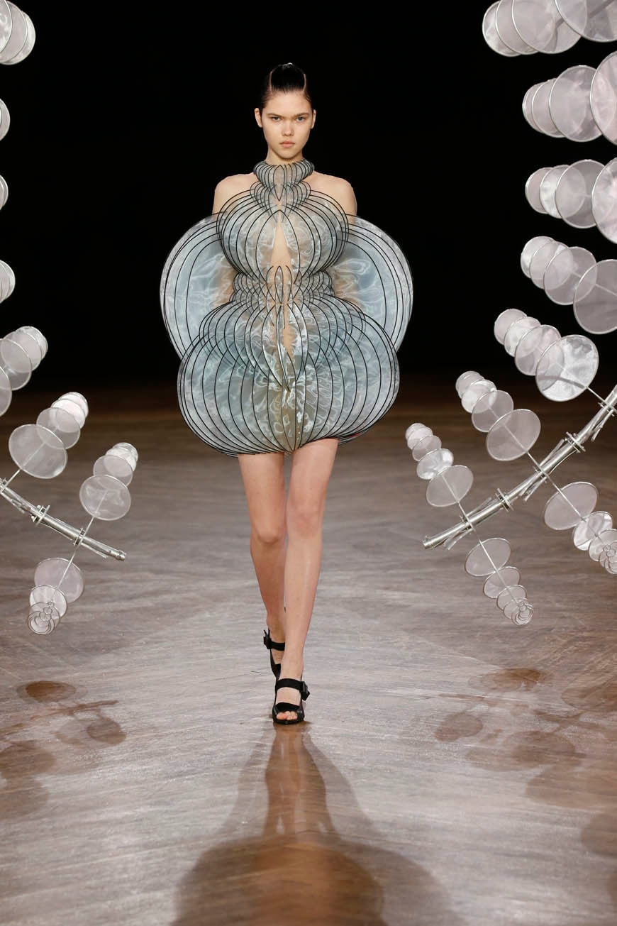 Paris Haute Couture Autunno/Inverno 2019/20 Iris Van Herpen