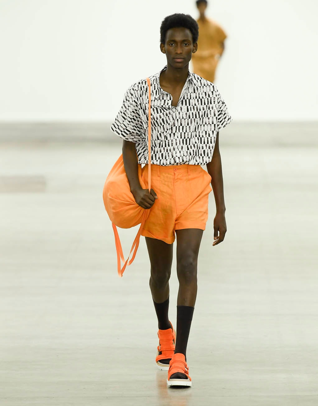 London Collections Men's Primavera/Estate 2020 E. Tautz