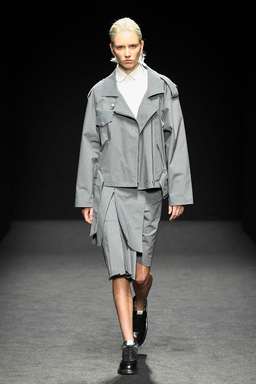 Milano Moda Donna Primavera/Estate 2021 Vìen
