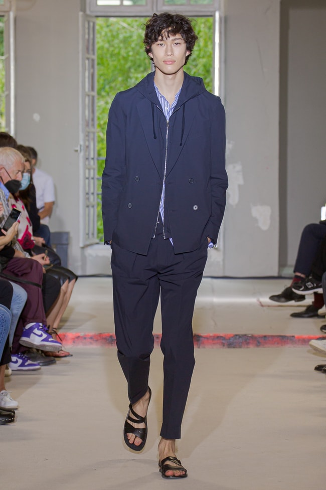Paris Fashion Week Hommes Primavera/Estate 2022 Officine Generale
