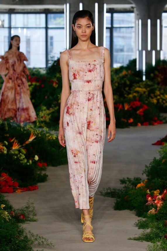 New York Fashion Week Primavera/Estate 2022 Jason Wu