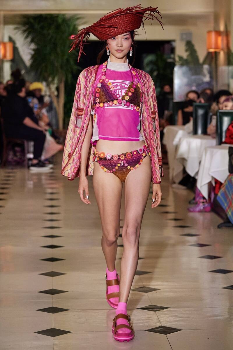 New York Fashion Week Primavera/Estate 2022 Anna Sui