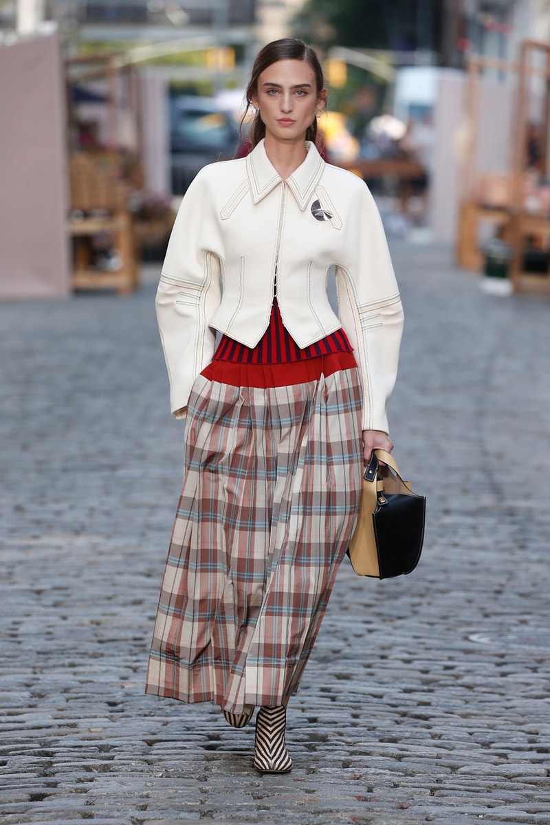 New York Fashion Week Primavera/Estate 2022 Tory Burch
