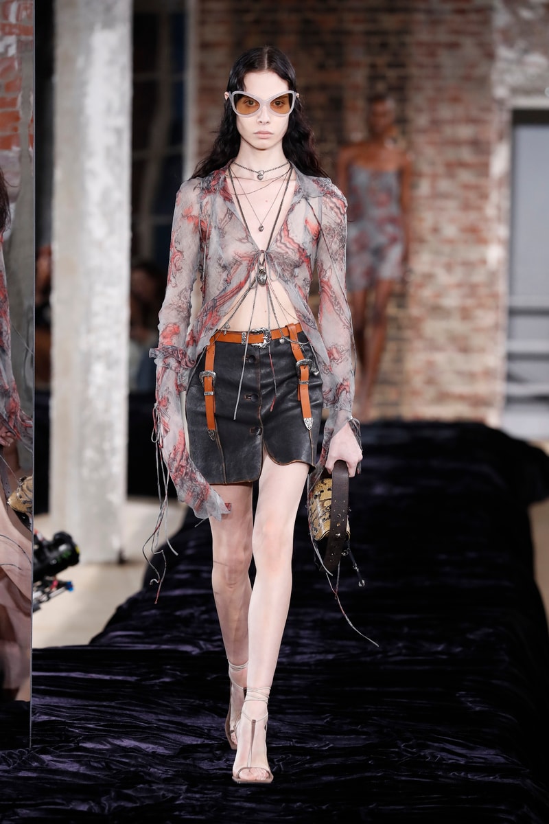 Paris Fashion Week Primavera/Estate 2022 Acne Studios