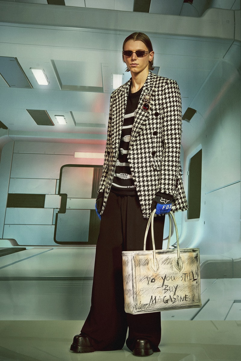 Worldwide Pre-Fall 2022 Balmain