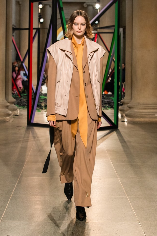 London Fashion Week Autunno/Inverno 2022/23 Roksanda	