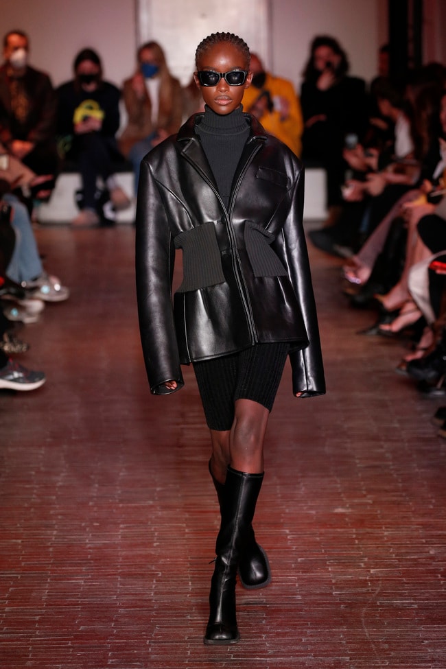 Milano Moda Donna Autunno/Inverno 2022/23 Andreadamo