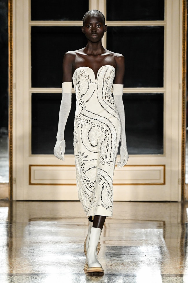 Milano Moda Donna Autunno/Inverno 2022/23 Ermanno Scervino
