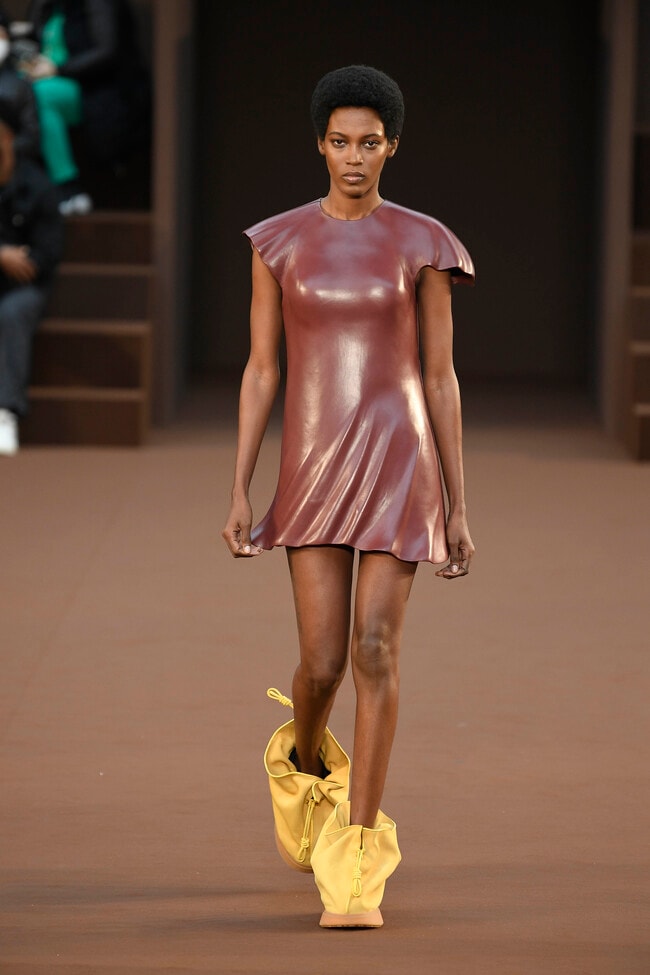 Paris Fashion Week Autunno/Inverno 2022/23 Loewe