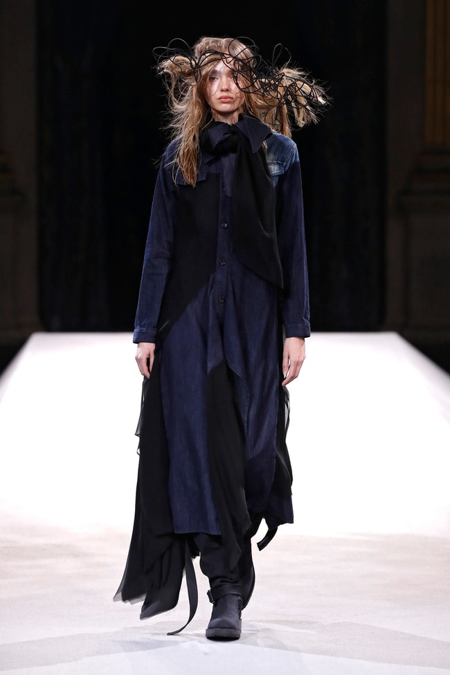 Paris Fashion Week Autunno/Inverno 2022/23 Yohji Yamamoto