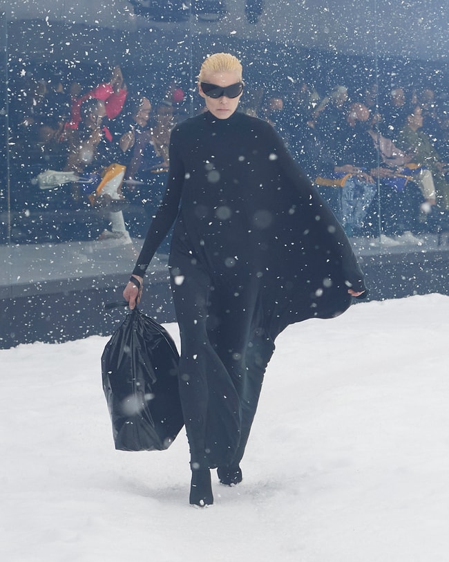 Paris Fashion Week Autunno/Inverno 2022/23 Balenciaga