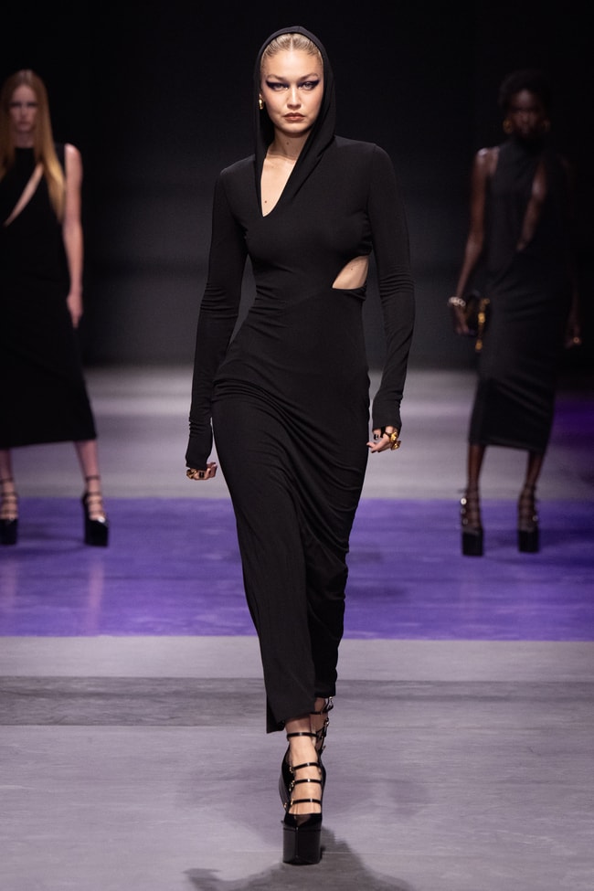 Milano Moda Donna Primavera/Estate 2023 Versace