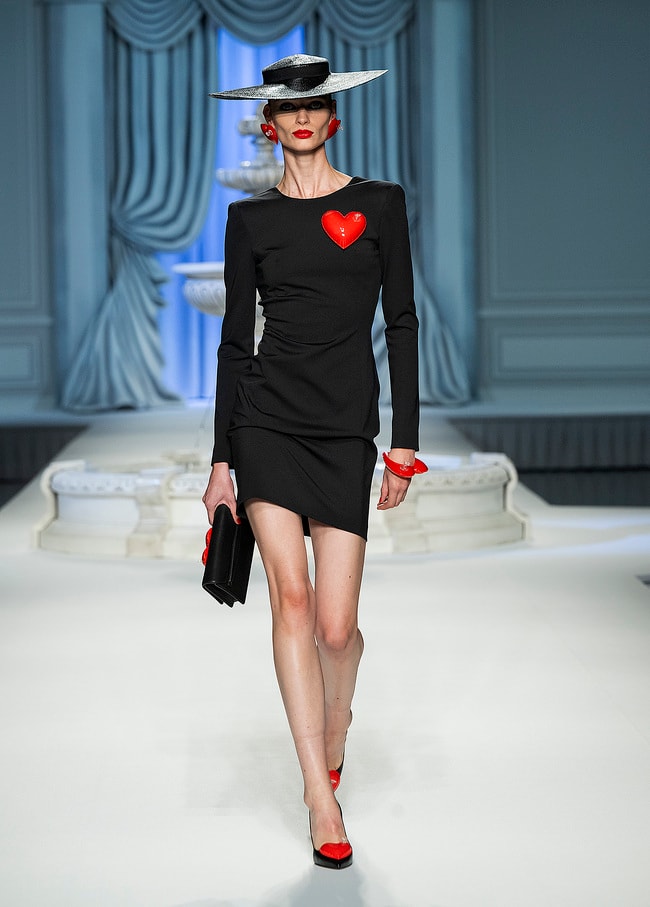 Milano Moda Donna Primavera/Estate 2023 Moschino