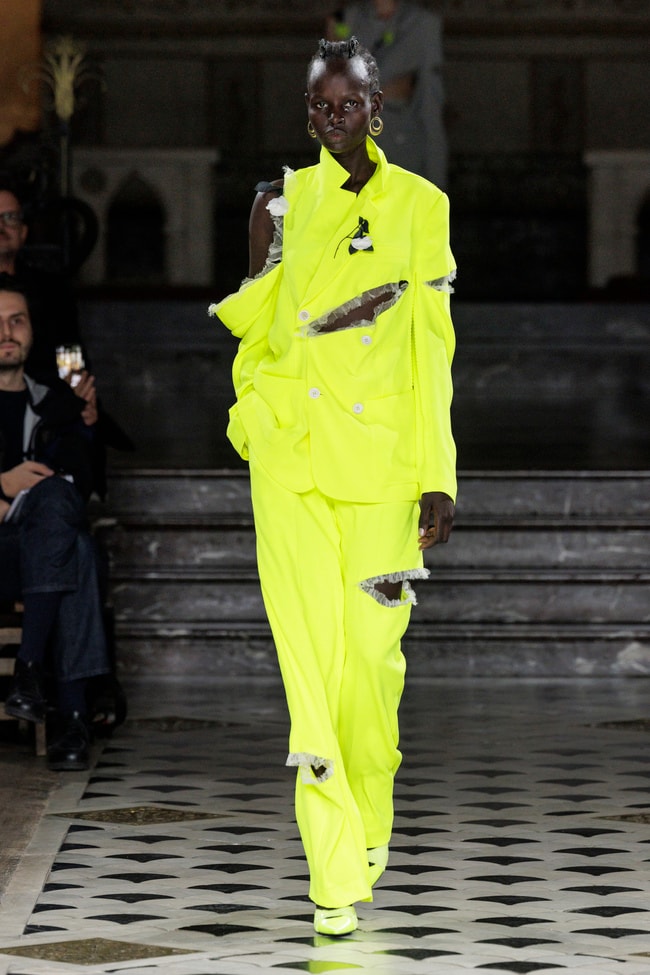 Paris Fashion Week Primavera/Estate 2023 Undercover