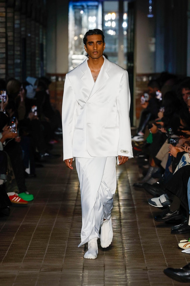 Paris Fashion Week Primavera/Estate 2023 GmbH