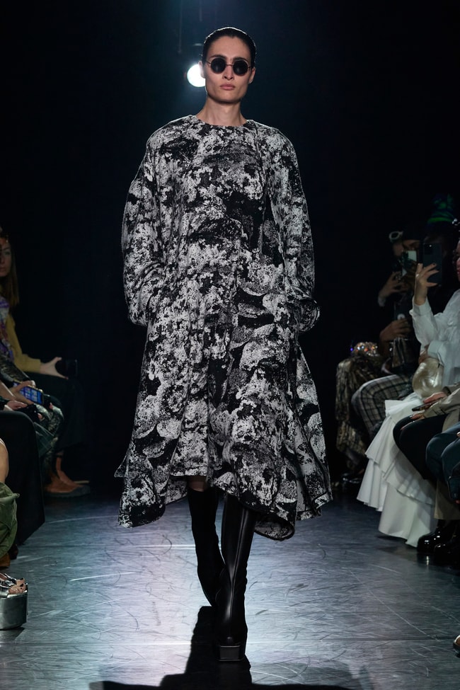 London Fashion Week Autunno/Inverno 2023/24  Edward Crutchley 