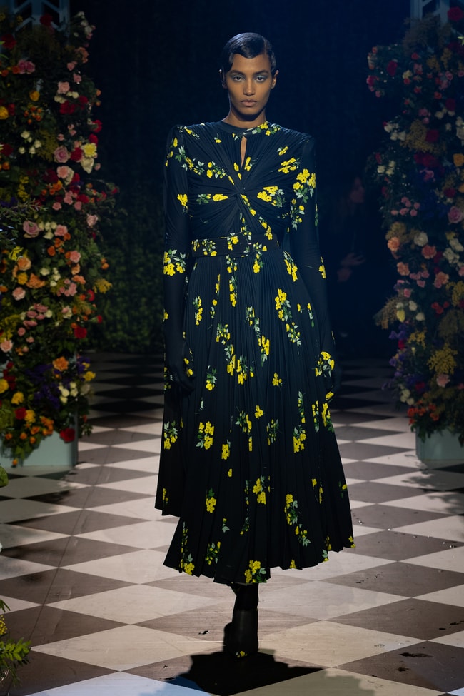 London Fashion Week Autunno/Inverno 2023/24 Richard Quinn