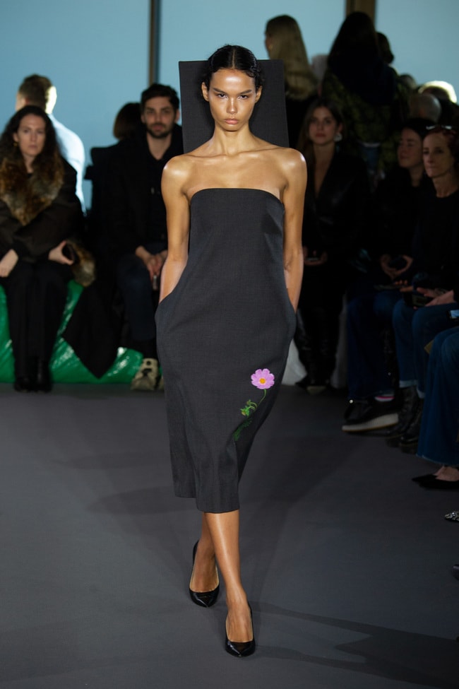 London Fashion Week Autunno/Inverno 2023/24 Christopher Kane