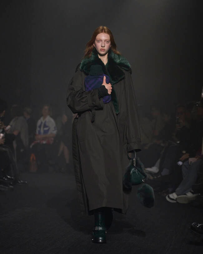 London Fashion Week Autunno/Inverno 2023/24 Burberry